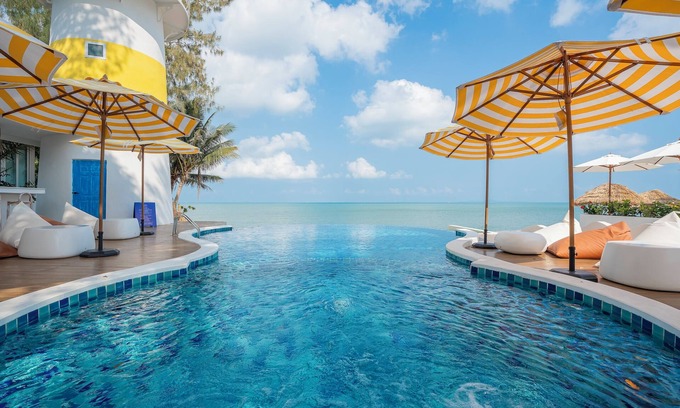 Bang Sare Cama Y Desayuno | Sea of Love Suite Cafe Pattaya