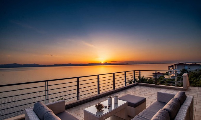 Arkadiko Chorio Villa | Sea Whisper Villa, Peloponnese