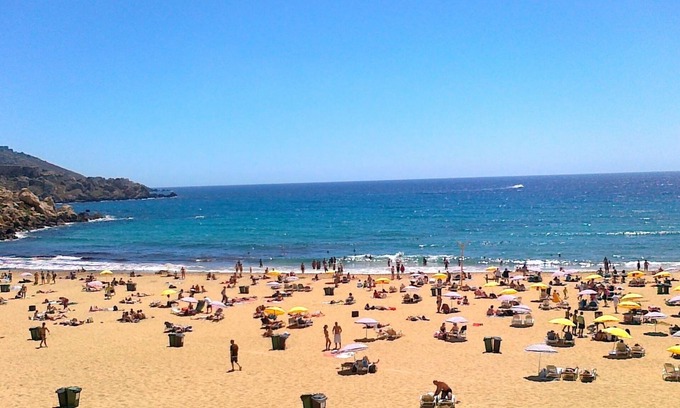 Sliema Apartamento | Seafront Luxury APT With Pool