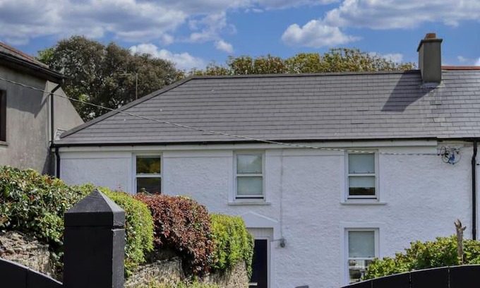 Tramore Casa | Seaside Cottage - Tramore
