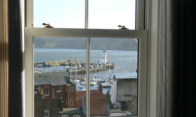 Scarborough Cabaña | Cabaña de pescadores con vistas al mar Desde todas las habitaciones del frente