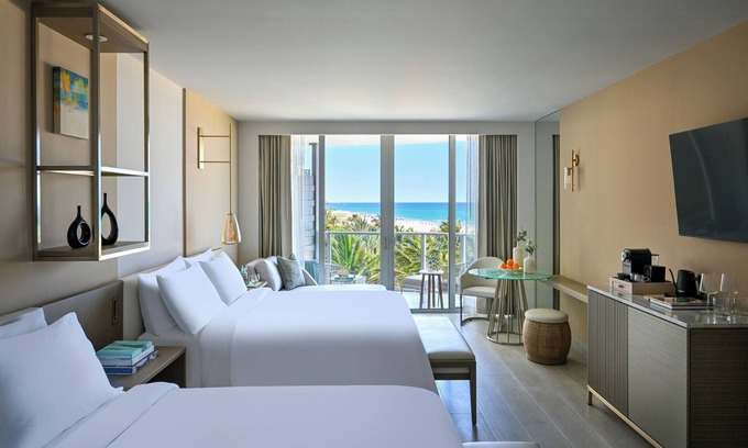 Singer Island Hotel | Seaside Escape | Spacious Double Room with Breathtaking Ocean View