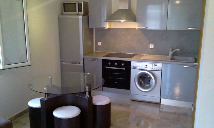 La Marana Apartamento | Junto al mar, bonita mini villa T2 a 400 metros de la playa, a 20 km de Bastia