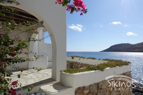 Alopronia Casa | Seaside Traditional Cycladic House