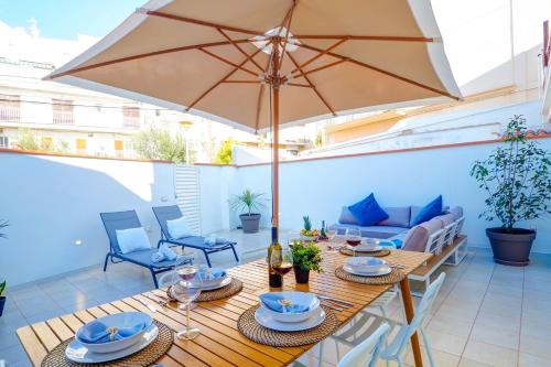 Sitges Apartamento | Sebastian Patio by Hello Homes Sitges