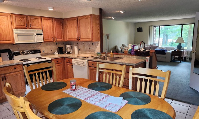 Chestertown Casa | Secluded and Cozy Lakeside Townhome on Tripp Lake!