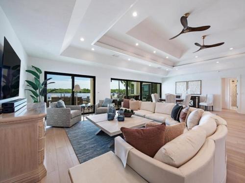 Bonita Springs Casa | Secluded Bayfront Haven