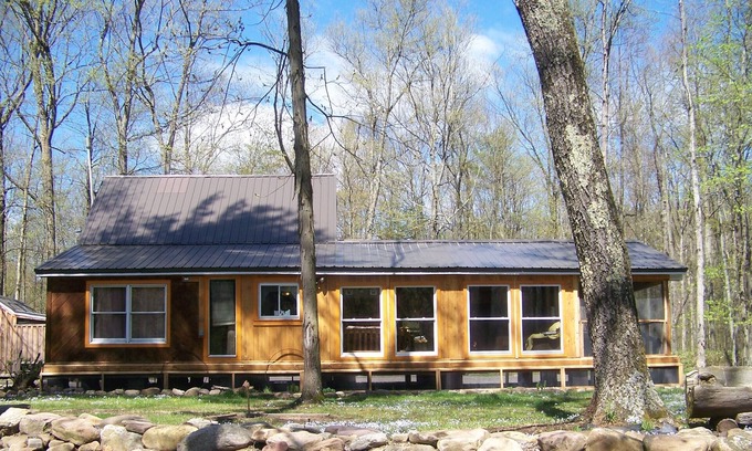 Millmont Cabina | Cabina aislada a orillas del mundialmente famoso Pennscreek