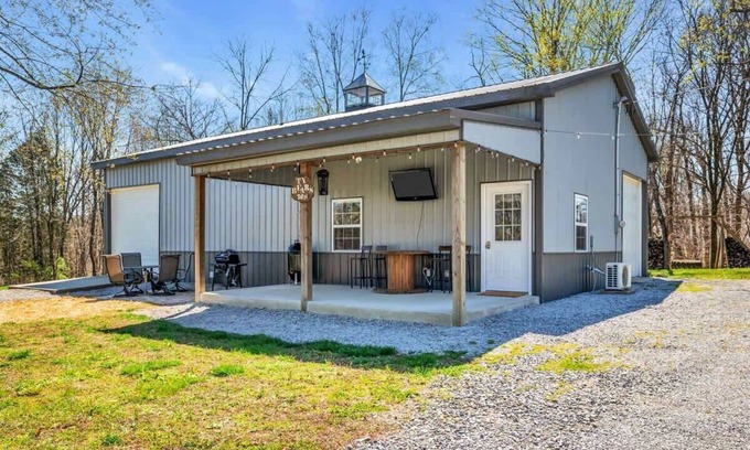 Joelton Apartamento | Secluded Cabin The Den at J-Barn