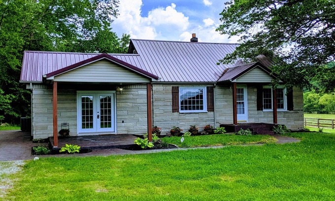 Bethelridge Casa | Casa de campo aislada de Creekside