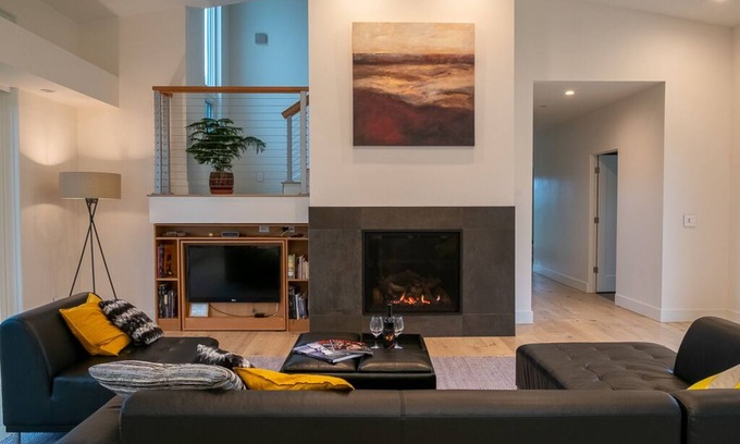 Healdsburg Casa | Nueva casa contemporánea en el corazón de Sonoma Wine Country.