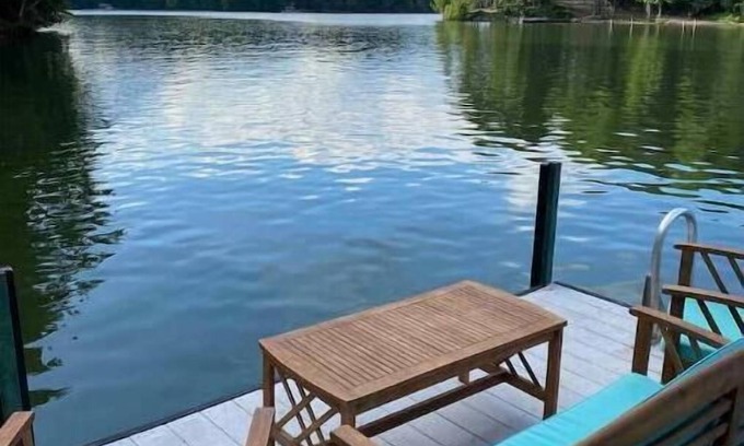 Martin Casa | Secluded Lake House w/Game Room, Dock, Kayaks, Paddleboards, Porches, Firepits