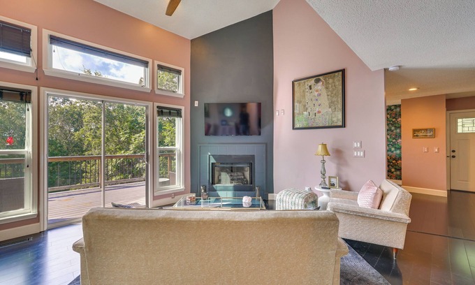 Missionary Ridge Casa | Secluded Missionary Ridge Mtn-View Home with Deck