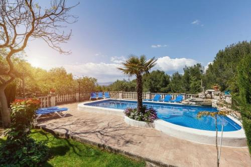 Castellet i la Gornal Casa | Secluded Rural Villa - Pool, BBQ & Nature