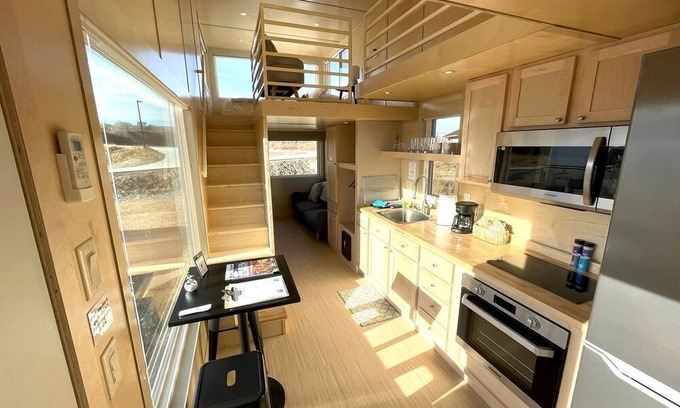 Pear Park Cabina | Secluded Tiny House Oasis in Grand Junction: Nature's Perfect Glamping Hideaway in Colorado