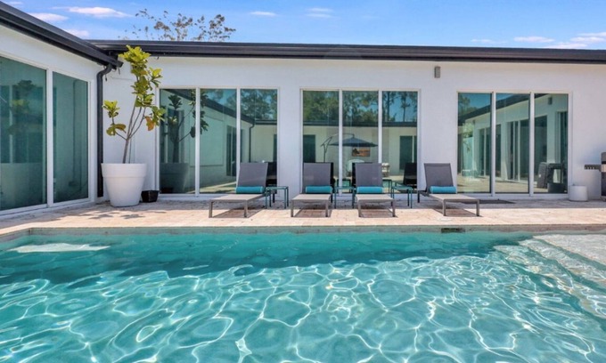 Hunt Club Casa | Equestrian Retreat Pool, Game Room, Fire Pit