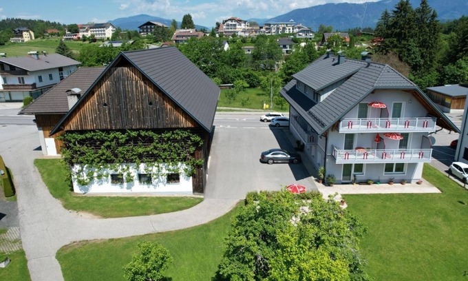 Drobollach am Faakersee Cama Y Desayuno | Seeblickstrasse - Fewo Nr.6 - Ferienwohnungen Petschnig