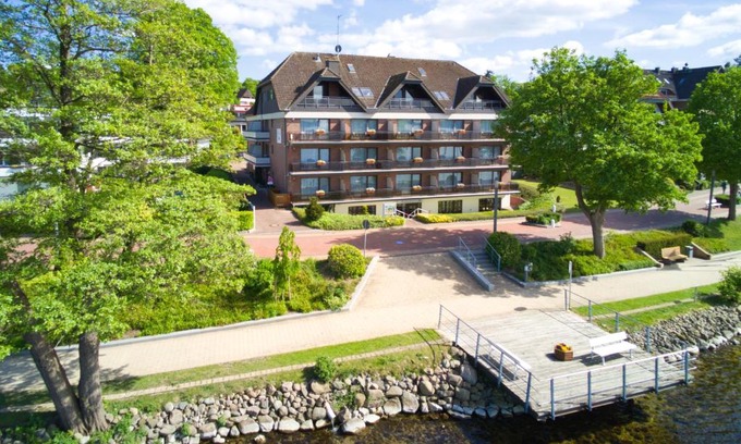 Malente Hotel | Seehotel Diekseepark Superior