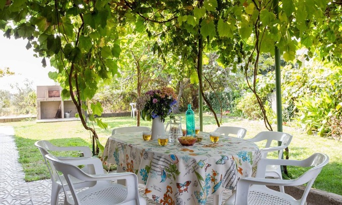 Piedralaves Apartamento | Apartamento con piscina a pie de jardín El Nuñocojo