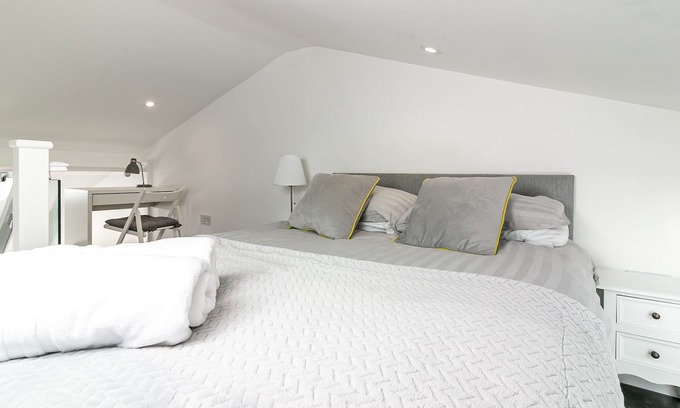 Stevenage Casa | King Pin Corner-Vista al Jardín-Baño Privado-Casa-Exclusivo