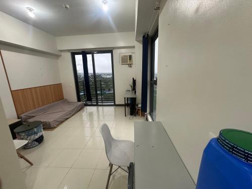 Luzon Apartamento | Semi Furnished Condo at Sta Rosa Zadia Tower 2
