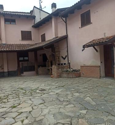 Pecetto di Valenza Casa | sentieri 2