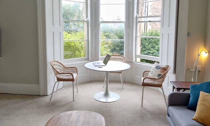 Cotham Apartamento | Serene 2 Bedroom Apartment in Clifton