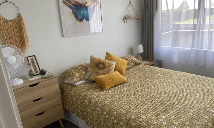 Waitara Casa | Serene near the sea