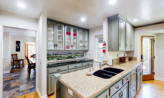 Grass Valley Casa | Serene retreat with pool, hot tub, basketball court, wood fireplace, & gas grill