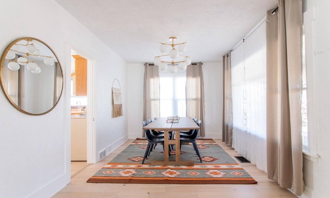 Sumner Casa | Serene Sumner 2BR w/ Parking, nr Parks, Schools & Markets, by Blueground