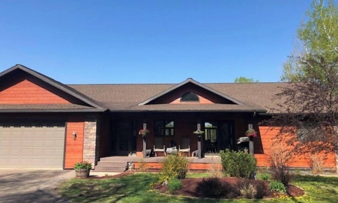 Duluth Casa | Serenity in the Woods - Minutes to Town