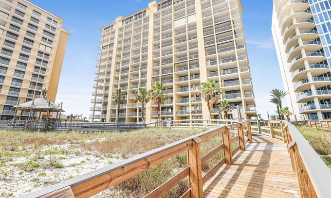 Orange Beach Condominio | Serenity Sands Oasis, where you leave your troubles behind and good times ahead.