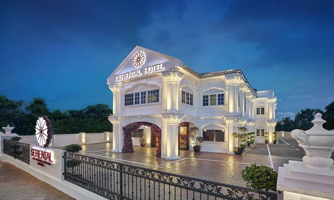 Tanjung Bungah Hotel | Seriental Hotel