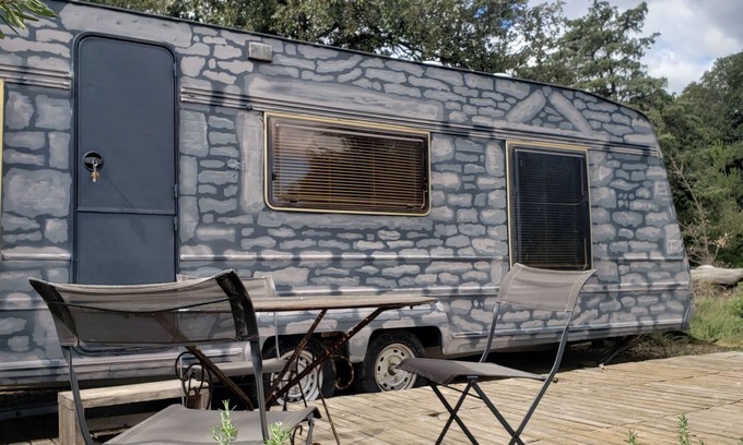 Arpaillargues-et-Aureillac Casa | Seul Dans la Nature Sans Voisin, Caravane Tout Confort