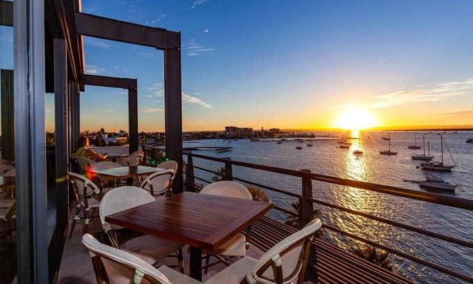 La Paz Hotel | Seven Crown La Paz Malecon