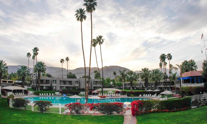 Palm Desert Complejo | Shadow Mountain Resort