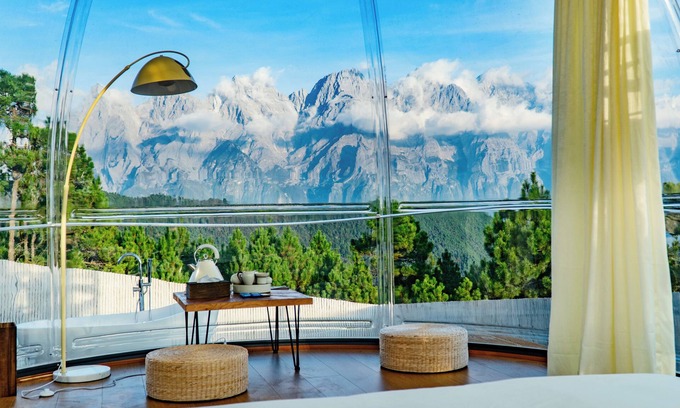 Deqen Hotel | Shangri-La ManXinYu Frozen Dream Forest