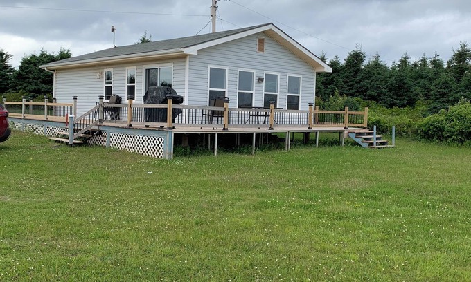 Prince County Casa | Sheila’s Waterfront Cottage