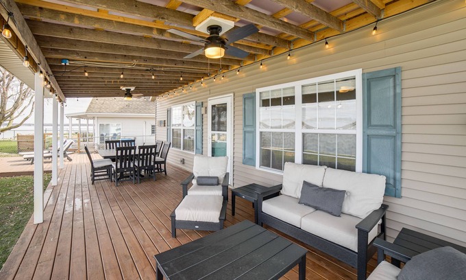 Shelbyville Cabaña | Shelbyville Lakefront Home w/ Furnished Patio!