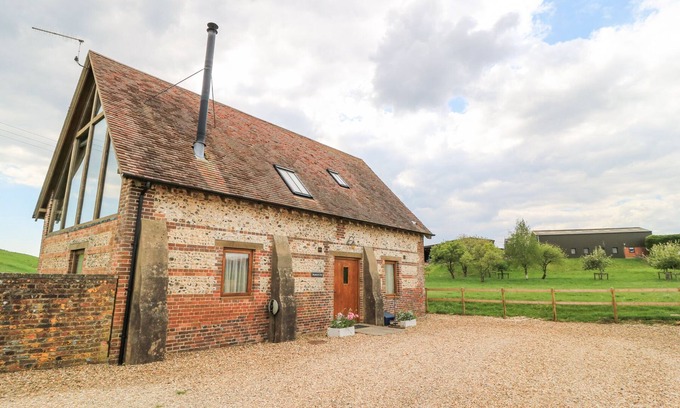 Milborne Saint Andrew Cabaña | PASTOR DE HUT, acepte mascotas en Winterborne Whitechurch, Ref 5188