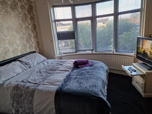 Swindon Casa | Shergold Rooms