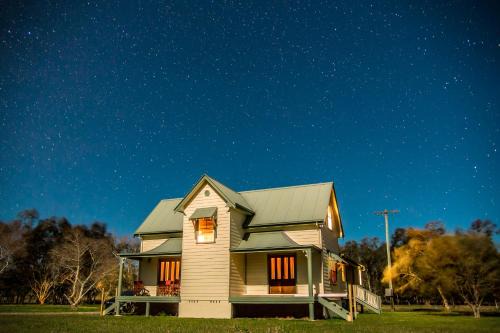 Mayers Flat Casa | Shinglers Cottage