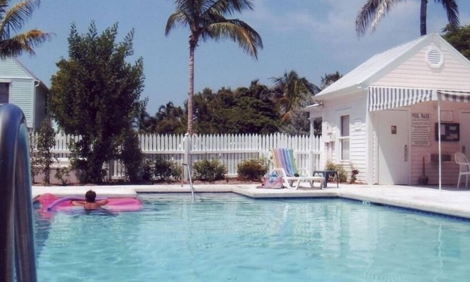 Midtown Condominio | Astillero en el anexo Truman "Donde se pone el sol en Old Key West"