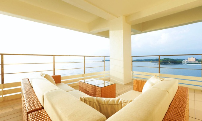 Tsubaki Onsen Hotel | Shirahama Key Terrace Hotel Seamore