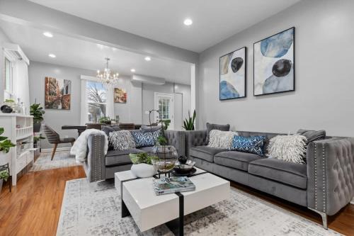 Coral Hills Casa | Short Drive to Capitol Hill-Convenient MD Homestay