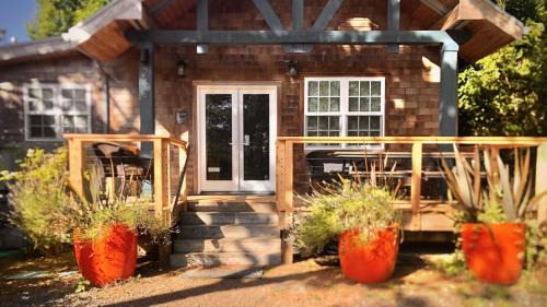 Manzanita Casa | Sibley Cottage