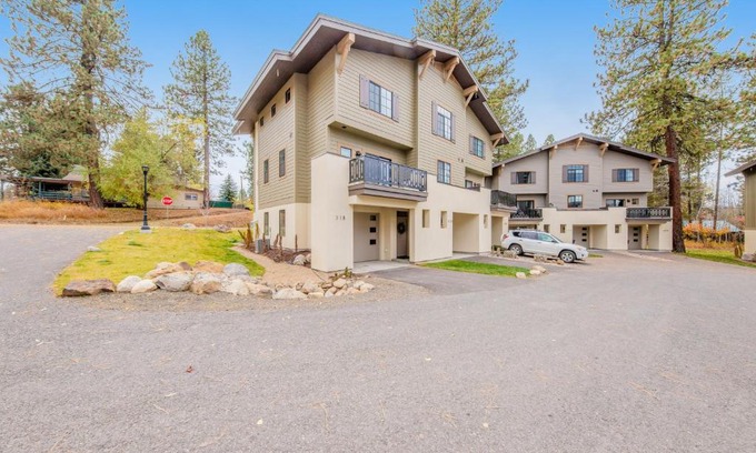 McCall Apartamento | Silverpine Retreat