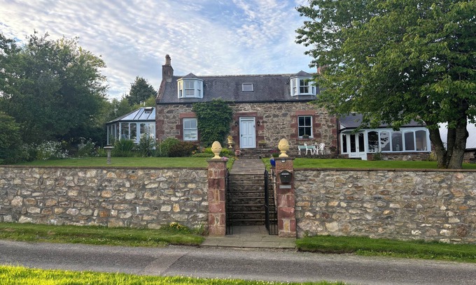 Turriff Cama Y Desayuno | Silverstripe B&B in a country cottage peaceful location