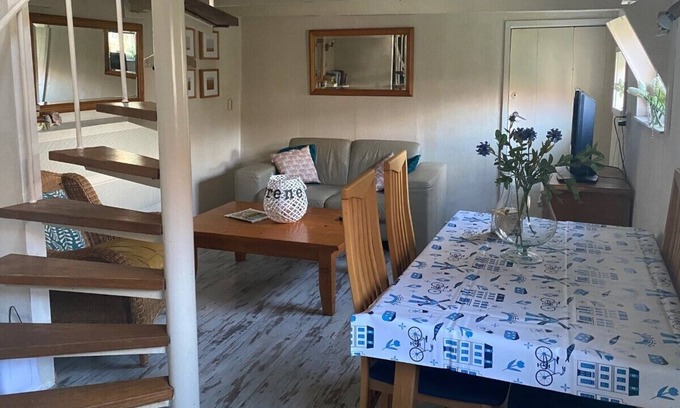 Ellewoutsdijk Apartamento | Casa de vacaciones sencilla en un lugar pequeño junto al mar.
