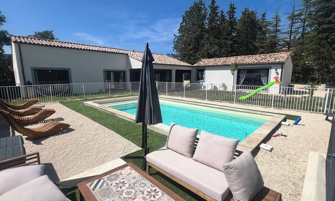 Saint-Ambroix Casa | SINGLE STOREY VILLA WITH HEATED POOL AND JACCUZI